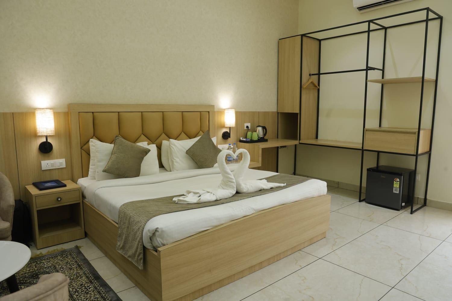 Club Platinum Resort Bahadurgarh Ngoại thất bức ảnh